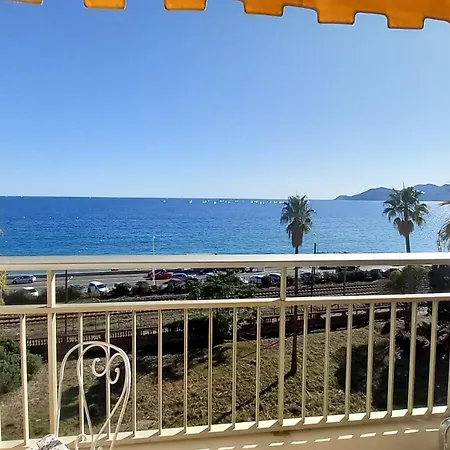 Trident A * Cannes